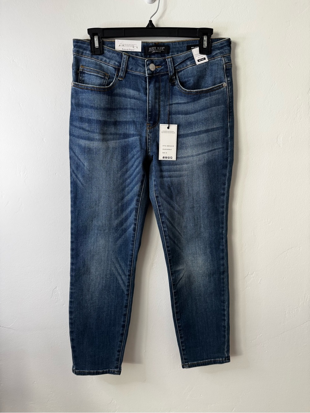 Judy Blue Women's Skinny Jeans in Medium Blue Wash